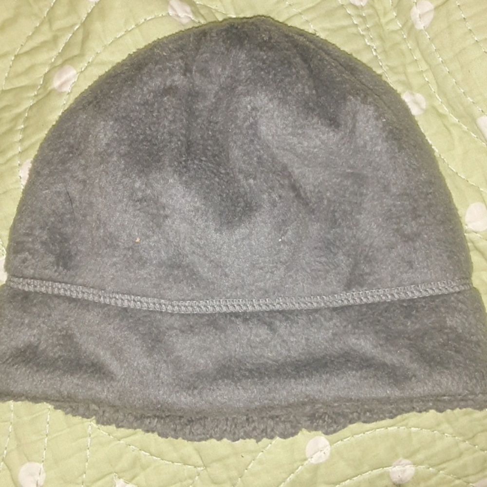 Time and Tru fleece hat